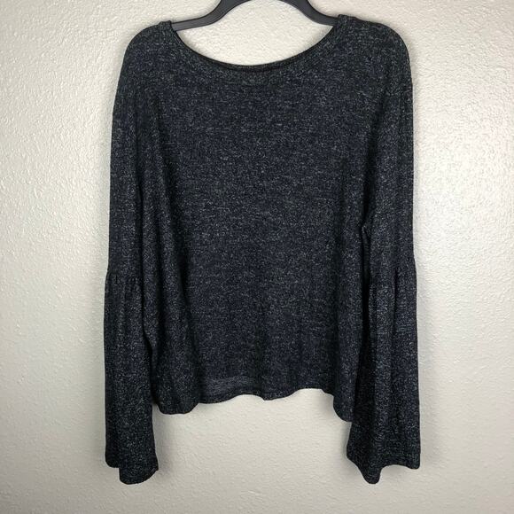 Rue21 Gray Long Flared Flounce Sleeve Soft Scoop Neck Top Shirt Plus Size - Picture 2 of 5
